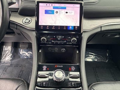 2022 Jeep Grand Cherokee Overland 4x4