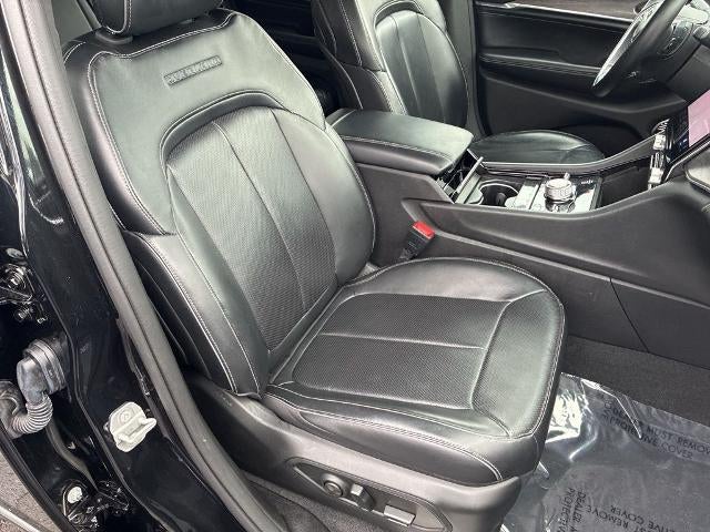 2022 Jeep Grand Cherokee Overland 4x4