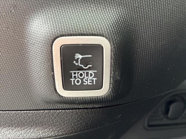 2022 Jeep Grand Cherokee Overland 4x4