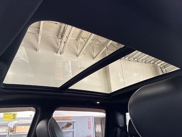 2020 RAM 1500 Limited 4x4 Crew Cab 5'7" Box