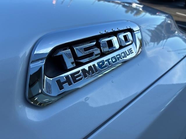 2022 RAM 1500 Limited 4x4 Crew Cab 5'7" Box