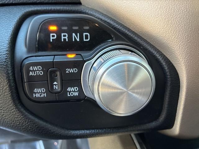 2020 RAM 1500 Laramie 4x4 Crew Cab 6'4" Box