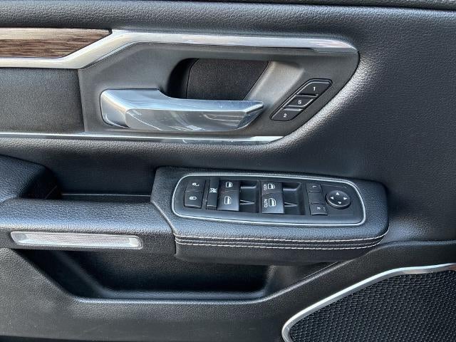 2020 RAM 1500 Laramie 4x4 Crew Cab 6'4" Box