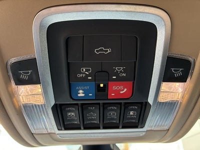 2020 RAM 1500 Laramie 4x4 Crew Cab 6'4" Box