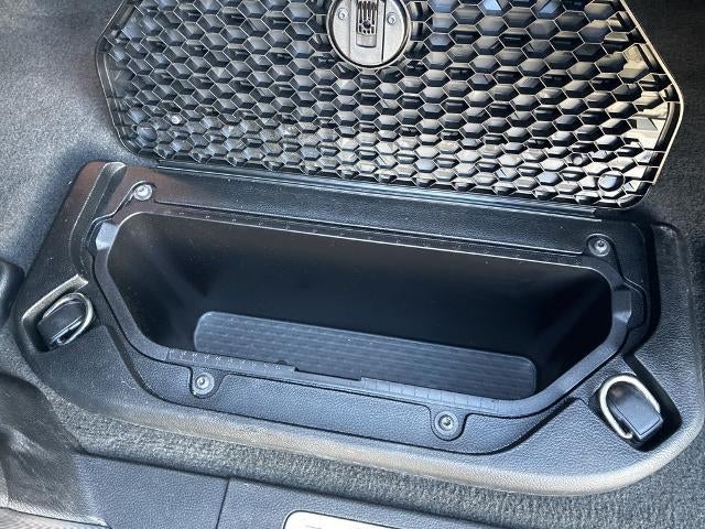 2020 RAM 1500 Laramie 4x4 Crew Cab 6'4" Box