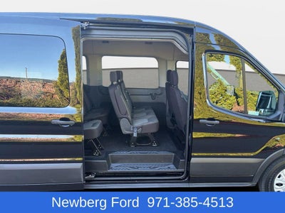2024 Ford Transit Passenger Wagon T-350 148" Med Roof XLT RWD