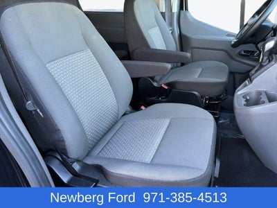 2024 Ford Transit Passenger Wagon T-350 148" Med Roof XLT RWD