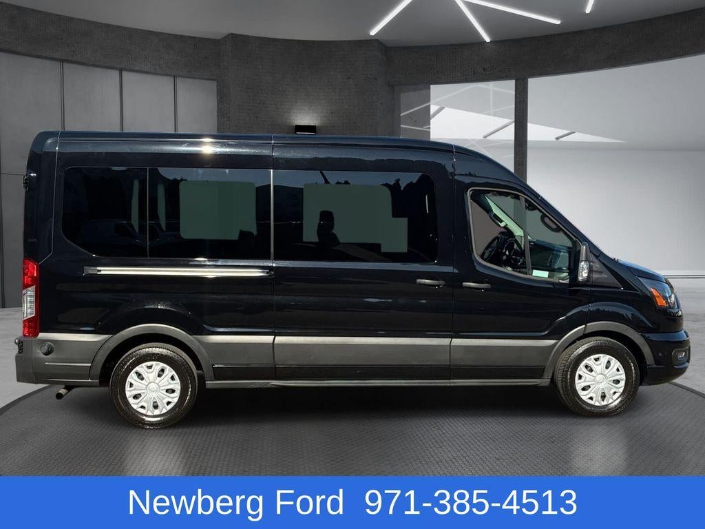 2024 Ford Transit Passenger Wagon T-350 148" Med Roof XLT RWD