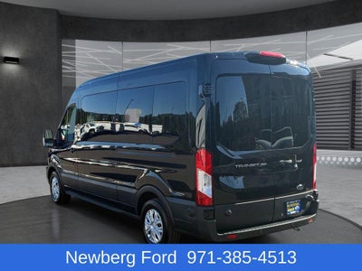 2024 Ford Transit Passenger Wagon T-350 148" Med Roof XLT RWD