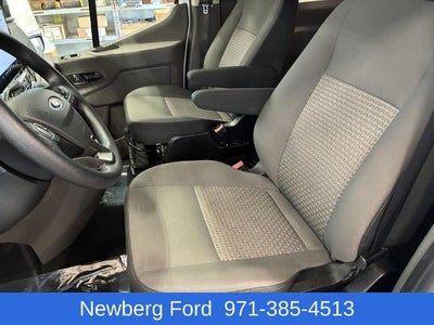 2024 Ford Transit Passenger Wagon T-350 148" Low Roof XLT RWD