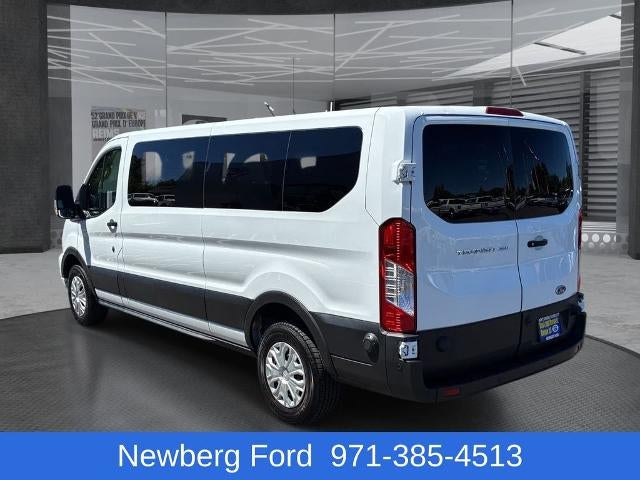 2024 Ford Transit Passenger Wagon T-350 148" Low Roof XLT RWD