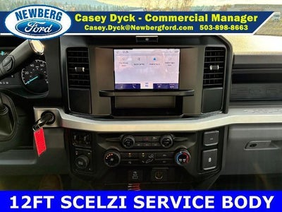 2026 Ford Super Duty F-450 DRW XL 4WD Crew Cab 179" WB 60" CA