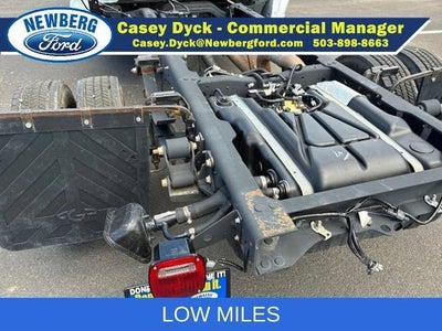 2024 Ford Super Duty F-450 DRW XL 4WD Crew Cab 179" WB 60" CA