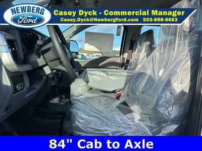 2026 Ford Super Duty F-450 DRW XL 4WD Crew Cab 179" WB 60" CA