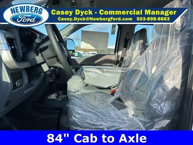 2026 Ford Super Duty F-450 DRW XL 4WD Crew Cab 179" WB 60" CA