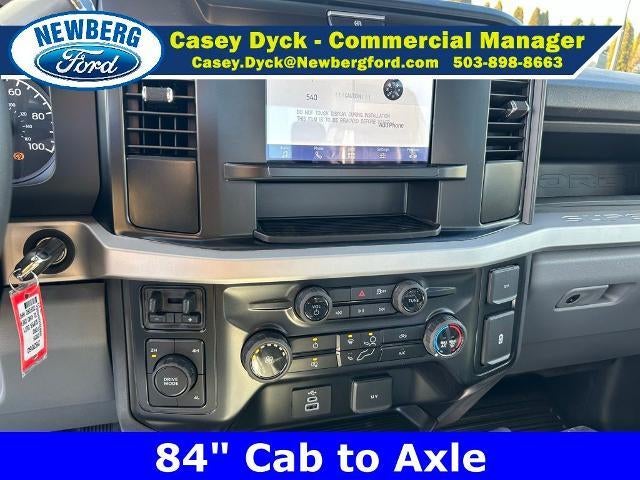 2026 Ford Super Duty F-450 DRW XL 4WD Crew Cab 179" WB 60" CA