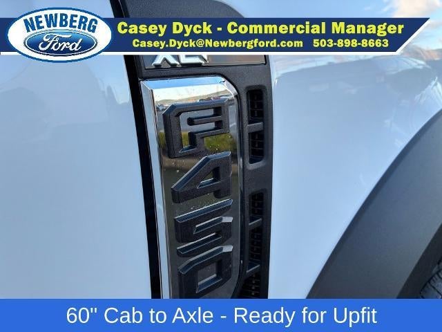 2024 Ford Super Duty F-450 DRW XL 4WD Crew Cab 179" WB 60" CA