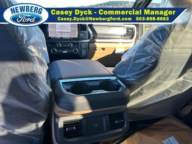 2026 Ford Super Duty F-550 DRW LARIAT 4WD Crew Cab 179" WB 60" CA