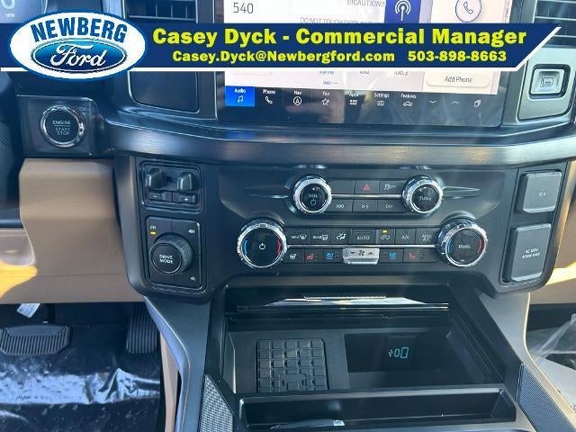 2026 Ford Super Duty F-550 DRW LARIAT 4WD Crew Cab 179" WB 60" CA