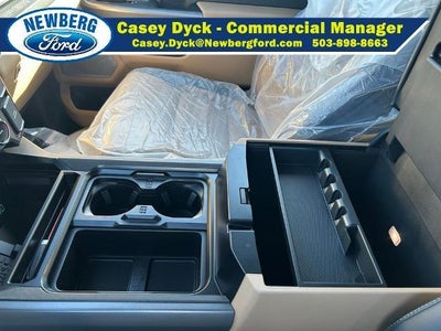 2026 Ford Super Duty F-550 DRW LARIAT 4WD Crew Cab 179" WB 60" CA