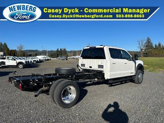 2026 Ford Super Duty F-550 DRW LARIAT 4WD Crew Cab 179" WB 60" CA