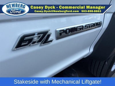2021 Ford Super Duty F-550 DRW XLT 4WD Crew Cab 179" WB 60" CA