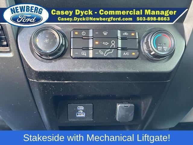 2021 Ford Super Duty F-550 DRW XLT 4WD Crew Cab 179" WB 60" CA