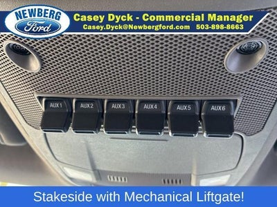 2021 Ford Super Duty F-550 DRW XLT 4WD Crew Cab 179" WB 60" CA