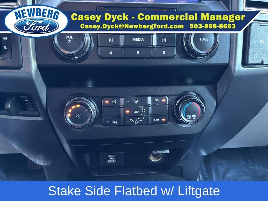 2020 Ford Super Duty F-550 DRW XLT 4WD Crew Cab 179" WB 60" CA