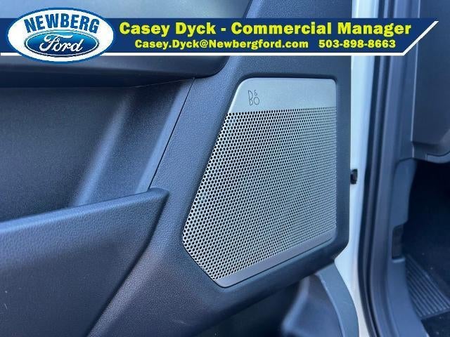 2026 Ford Super Duty F-550 DRW LARIAT 4WD Crew Cab 179" WB 60" CA