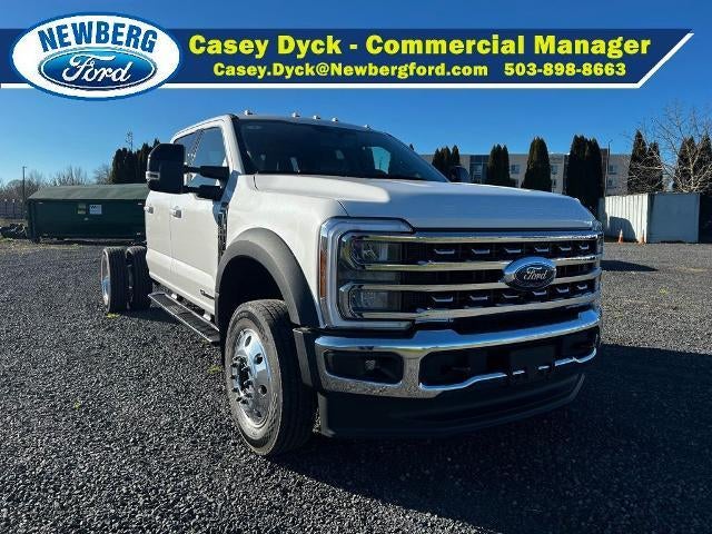 2026 Ford Super Duty F-550 DRW LARIAT 4WD Crew Cab 179" WB 60" CA