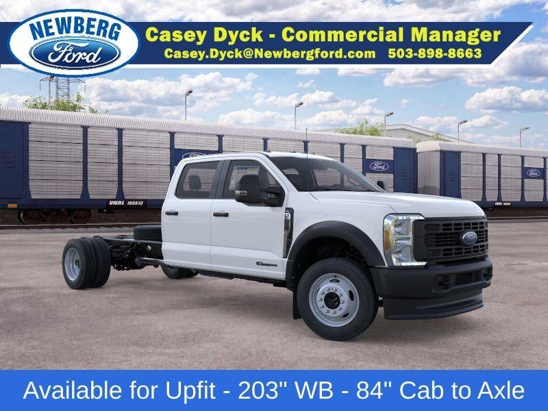 2026 Ford Super Duty F-550 DRW XL 4WD Crew Cab 179" WB 60" CA