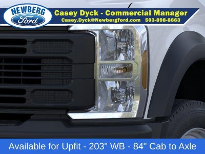 2026 Ford Super Duty F-550 DRW XL 4WD Crew Cab 179" WB 60" CA