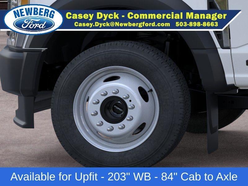 2026 Ford Super Duty F-550 DRW XL 4WD Crew Cab 179" WB 60" CA