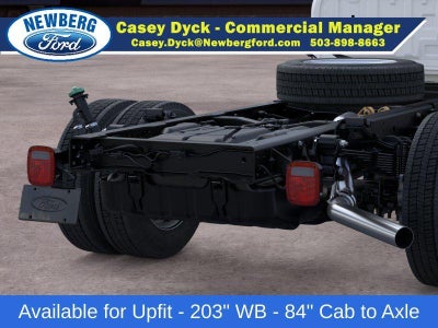 2026 Ford Super Duty F-550 DRW XL 4WD Crew Cab 179" WB 60" CA