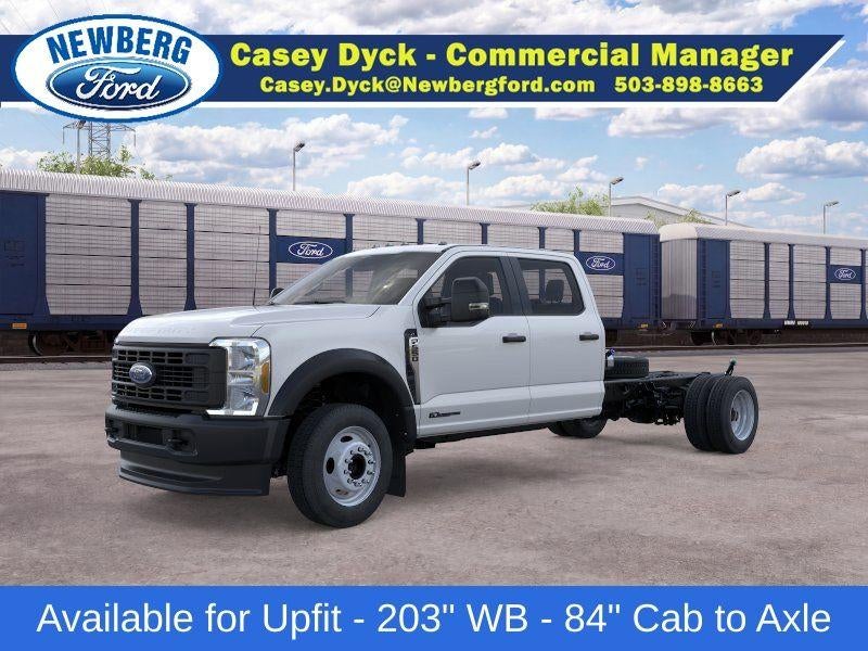 2026 Ford Super Duty F-550 DRW XL 4WD Crew Cab 179" WB 60" CA