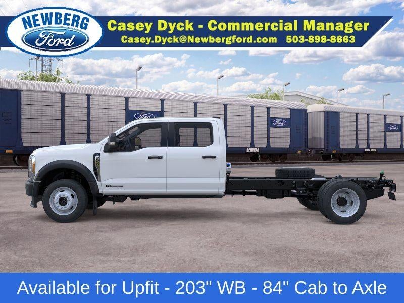2026 Ford Super Duty F-550 DRW XL 4WD Crew Cab 179" WB 60" CA