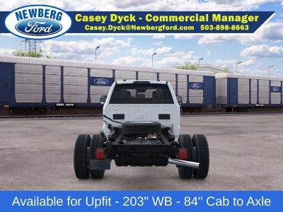 2026 Ford Super Duty F-550 DRW XL 4WD Crew Cab 179" WB 60" CA
