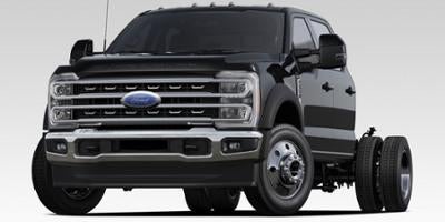 2024 Ford Super Duty F-550 DRW LARIAT 4WD Crew Cab 179" WB 60" CA
