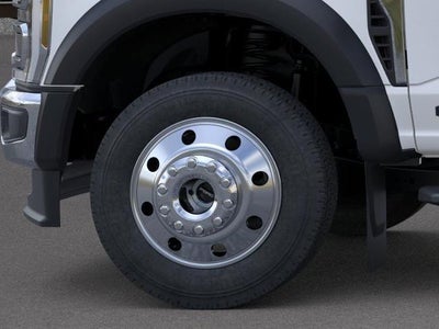 2026 Ford Super Duty F-550 DRW LARIAT 4WD Crew Cab 179" WB 60" CA