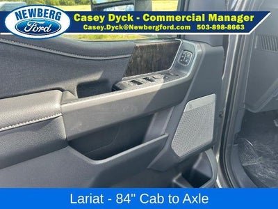 2026 Ford Super Duty F-550 DRW LARIAT 4WD Crew Cab 179" WB 60" CA