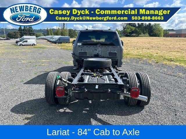 2026 Ford Super Duty F-550 DRW LARIAT 4WD Crew Cab 179" WB 60" CA