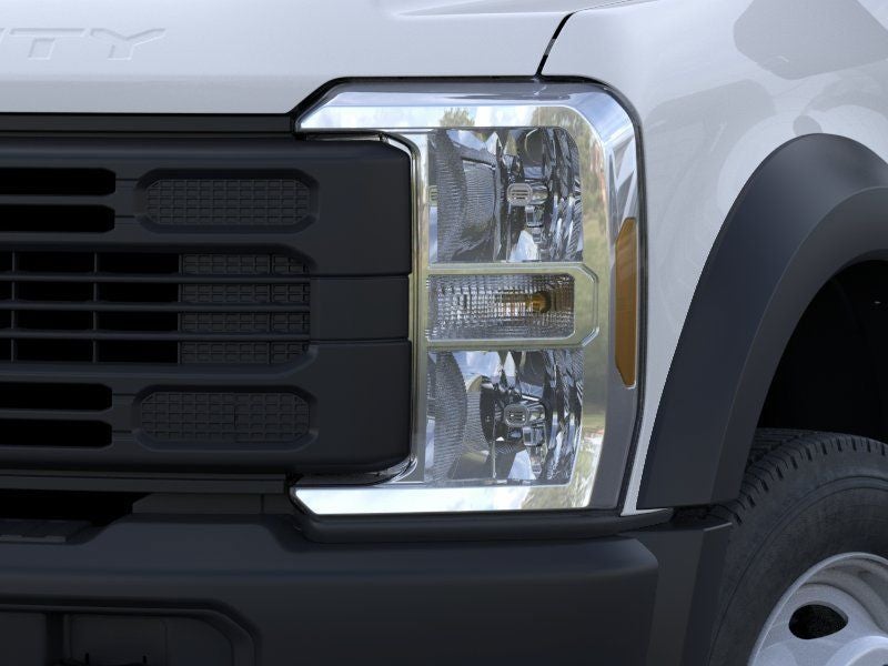 2026 Ford Super Duty F-550 DRW XL 4WD Crew Cab 179" WB 60" CA