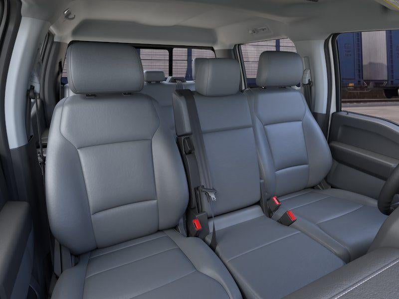 2026 Ford Super Duty F-550 DRW XL 4WD Crew Cab 179" WB 60" CA