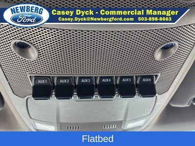 2021 Ford Super Duty F-550 DRW XLT 4WD Crew Cab 179" WB 60" CA