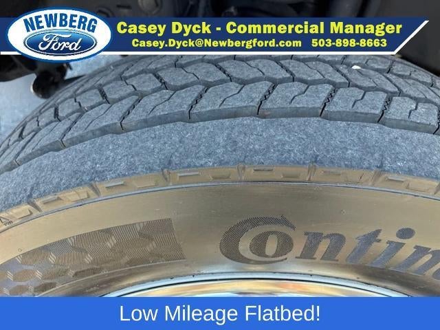 2024 Ford Super Duty F-550 DRW XL 4WD Crew Cab 179" WB 60" CA