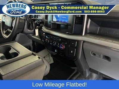 2024 Ford Super Duty F-550 DRW XL 4WD Crew Cab 179" WB 60" CA