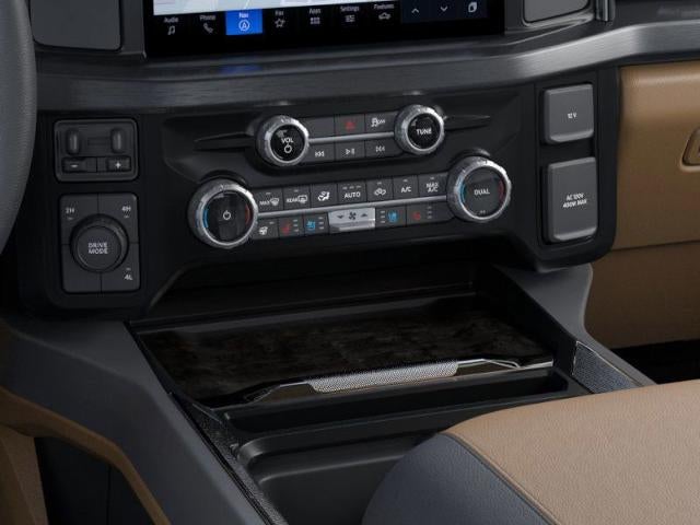 2026 Ford Super Duty F-550 DRW LARIAT 4WD Crew Cab 179" WB 60" CA