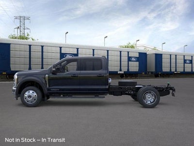 2026 Ford Super Duty F-550 DRW LARIAT 4WD Crew Cab 179" WB 60" CA