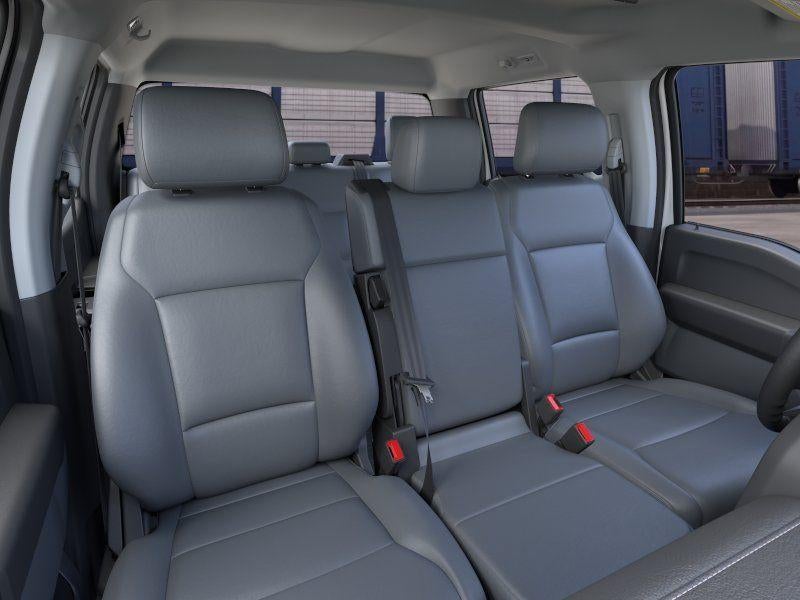 2026 Ford Super Duty F-550 DRW XL 4WD Crew Cab 179" WB 60" CA